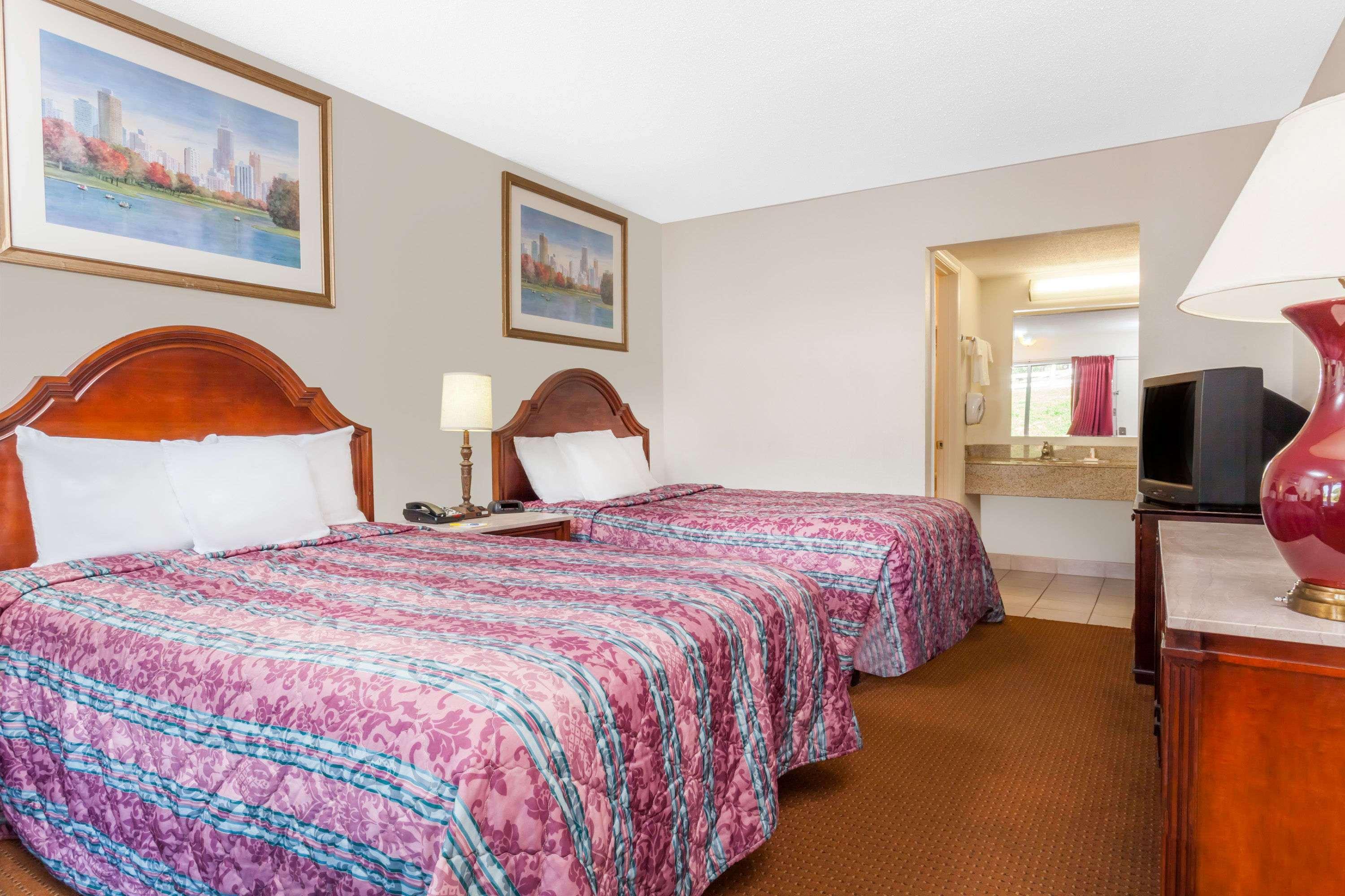 Rodeway Inn Оуенсбъроу Екстериор снимка